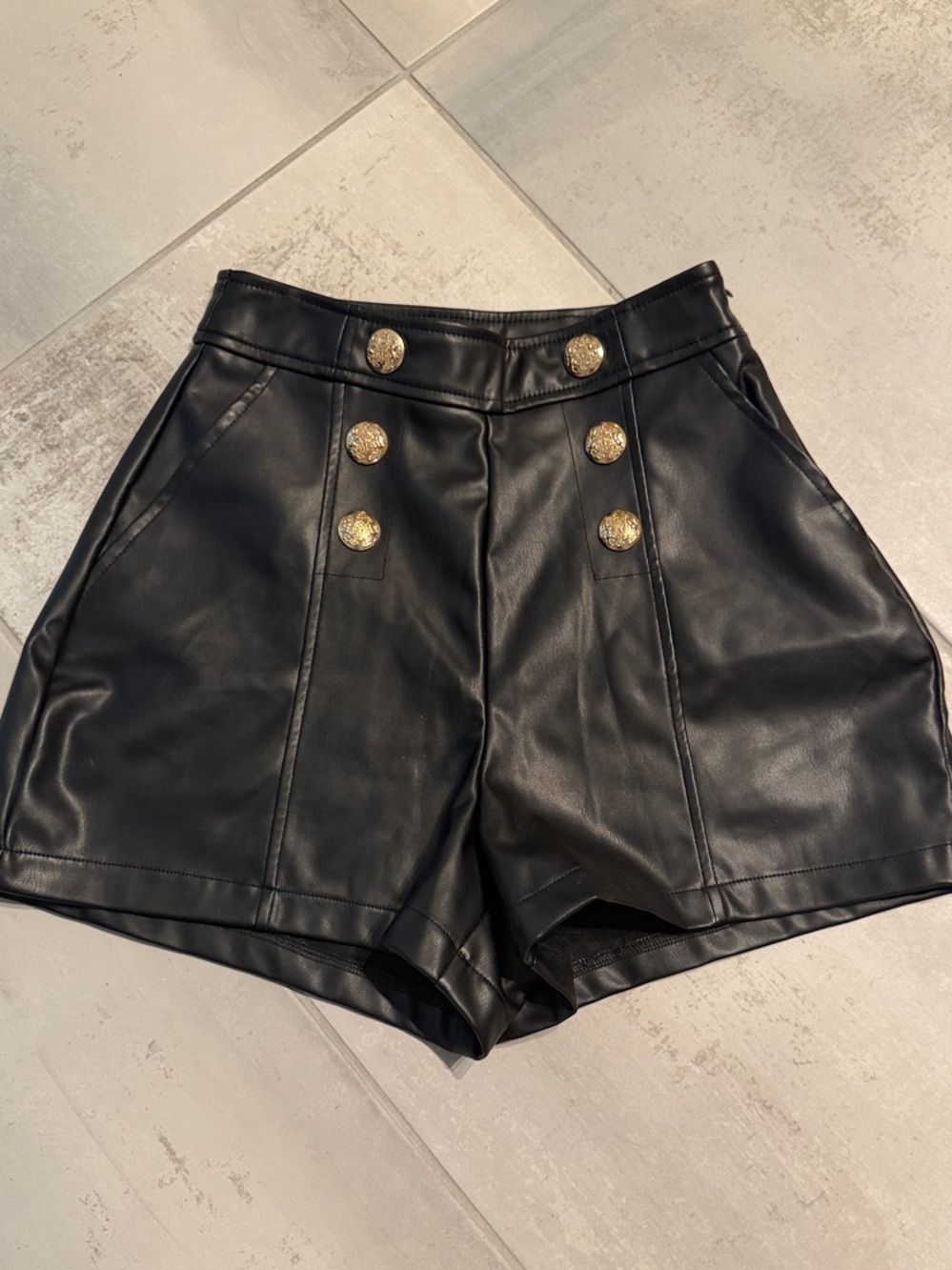 Ci Sono Black Faux Leather High-Waist Shorts with Gold Buttons Size XS